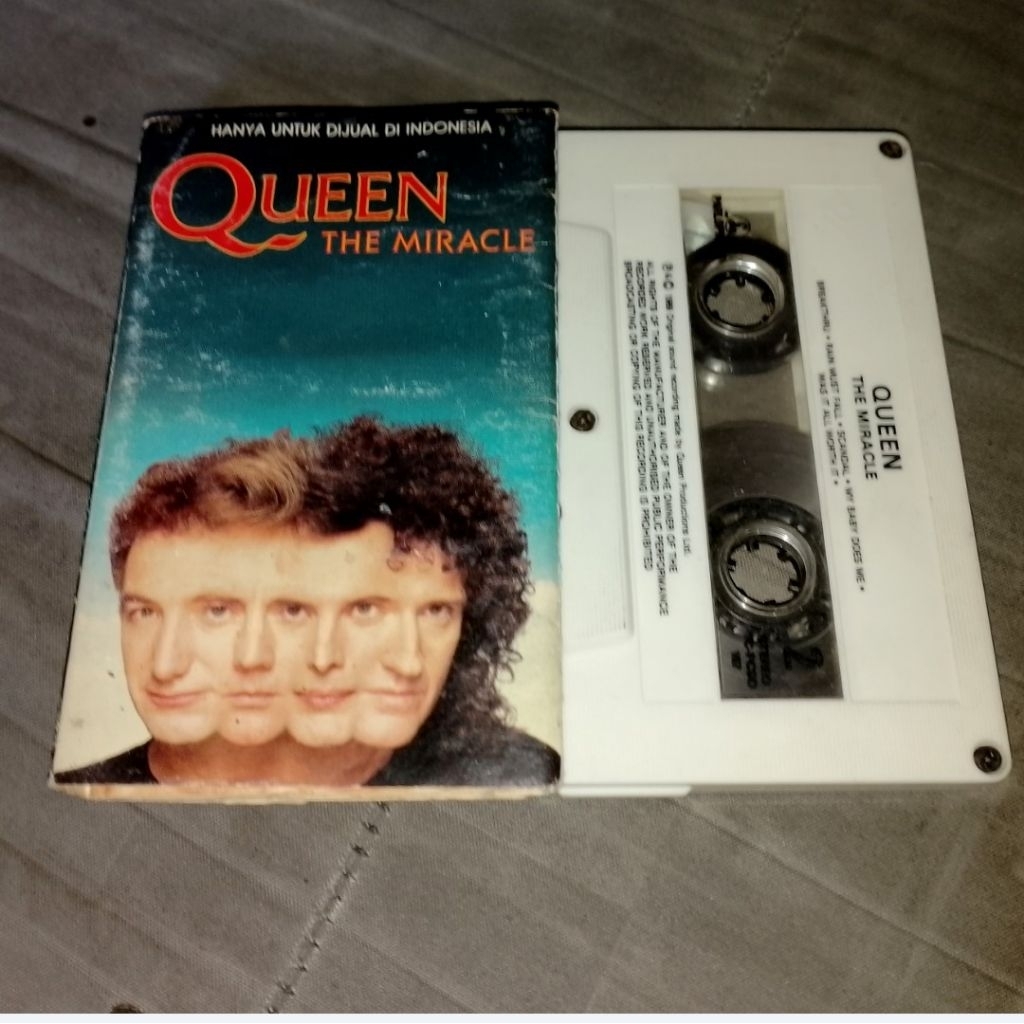 kaset pita:Queen-The Miracle