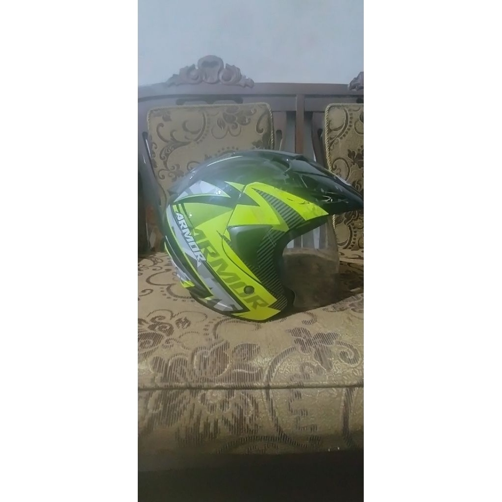 Helm GTR Asli