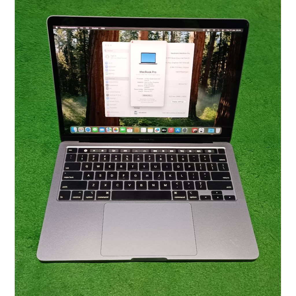 Apple MacBook Pro 2020 Intel i5 8/256 Grey Touchbar Murah