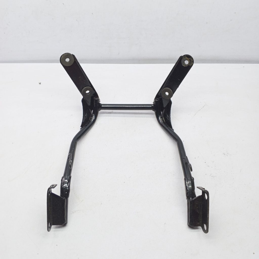BRACKET BRAKET DUDUKAN VISOR TIGER REVO
