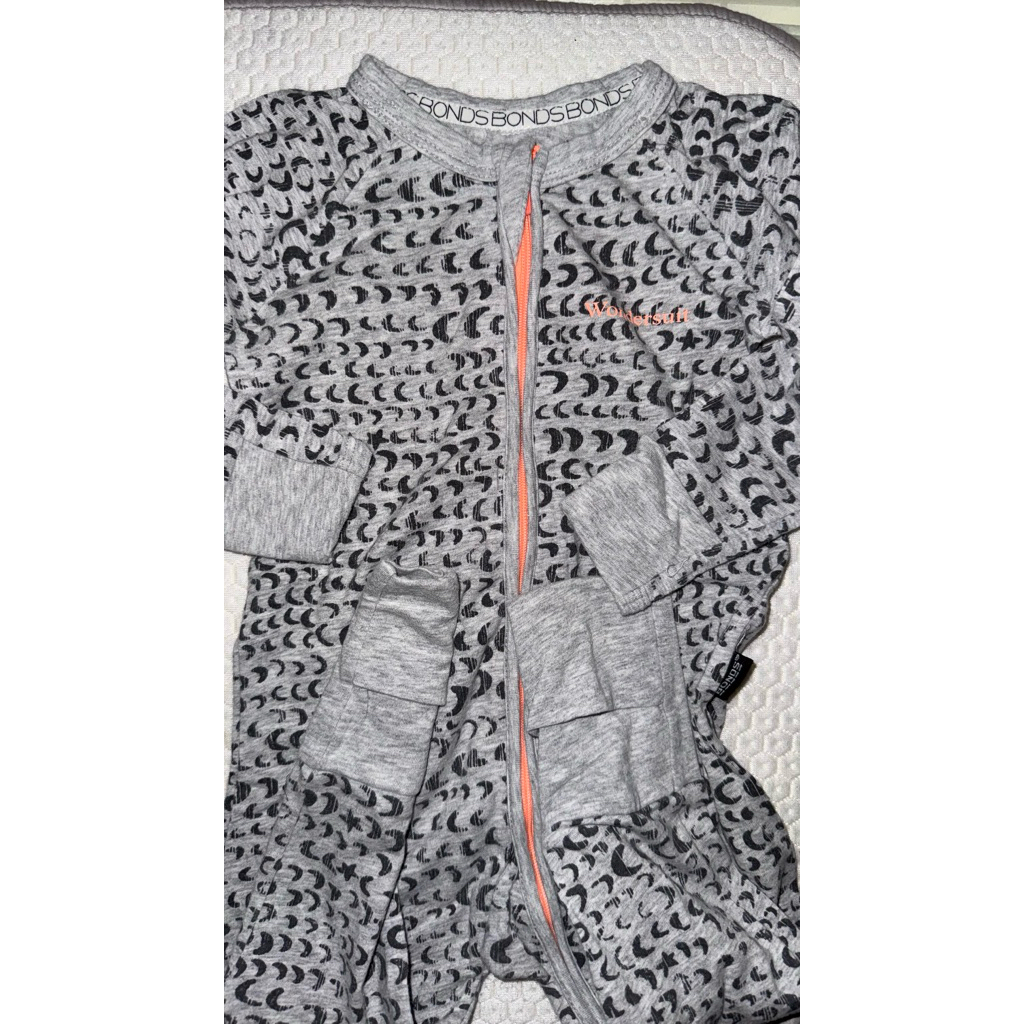 sleepsuit bonds
