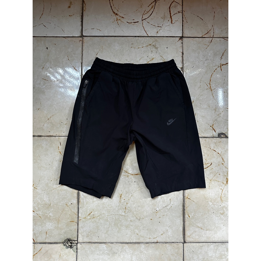 Celana pendek Nike / Shortpants Nike