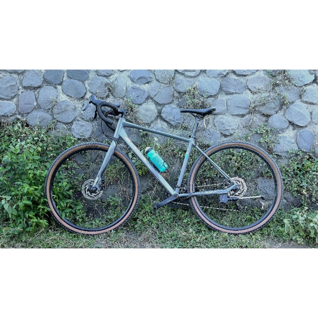 Gravel Polygon Path 3 (2019)