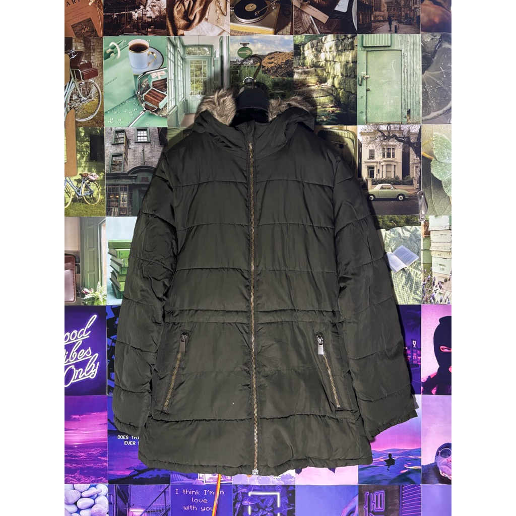 GAP Puffer Jacket Preloved