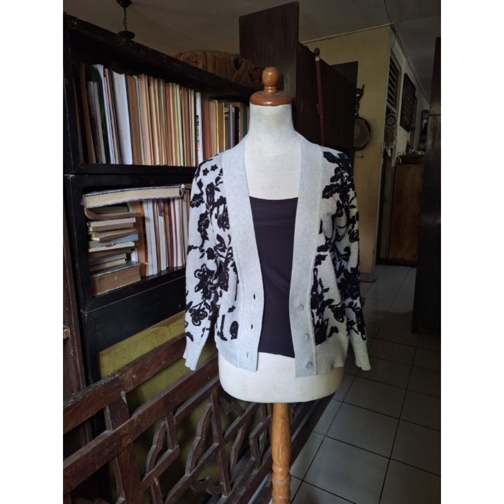 Duma Cardigan