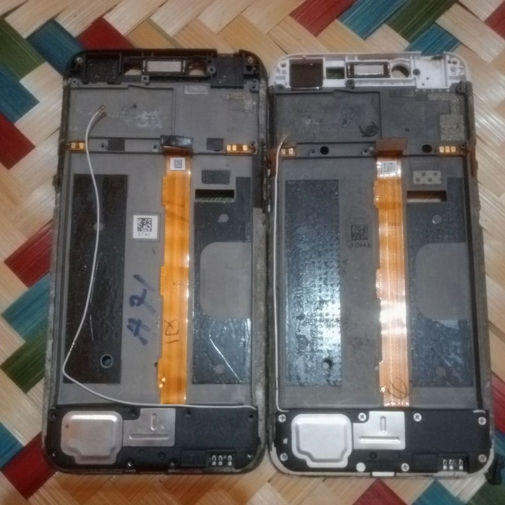 frame lcd tatakan lcd  Oppo a71 ori copotan