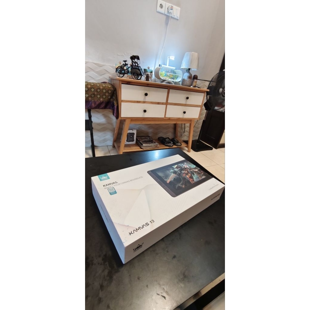 HUION KAMVAS 13