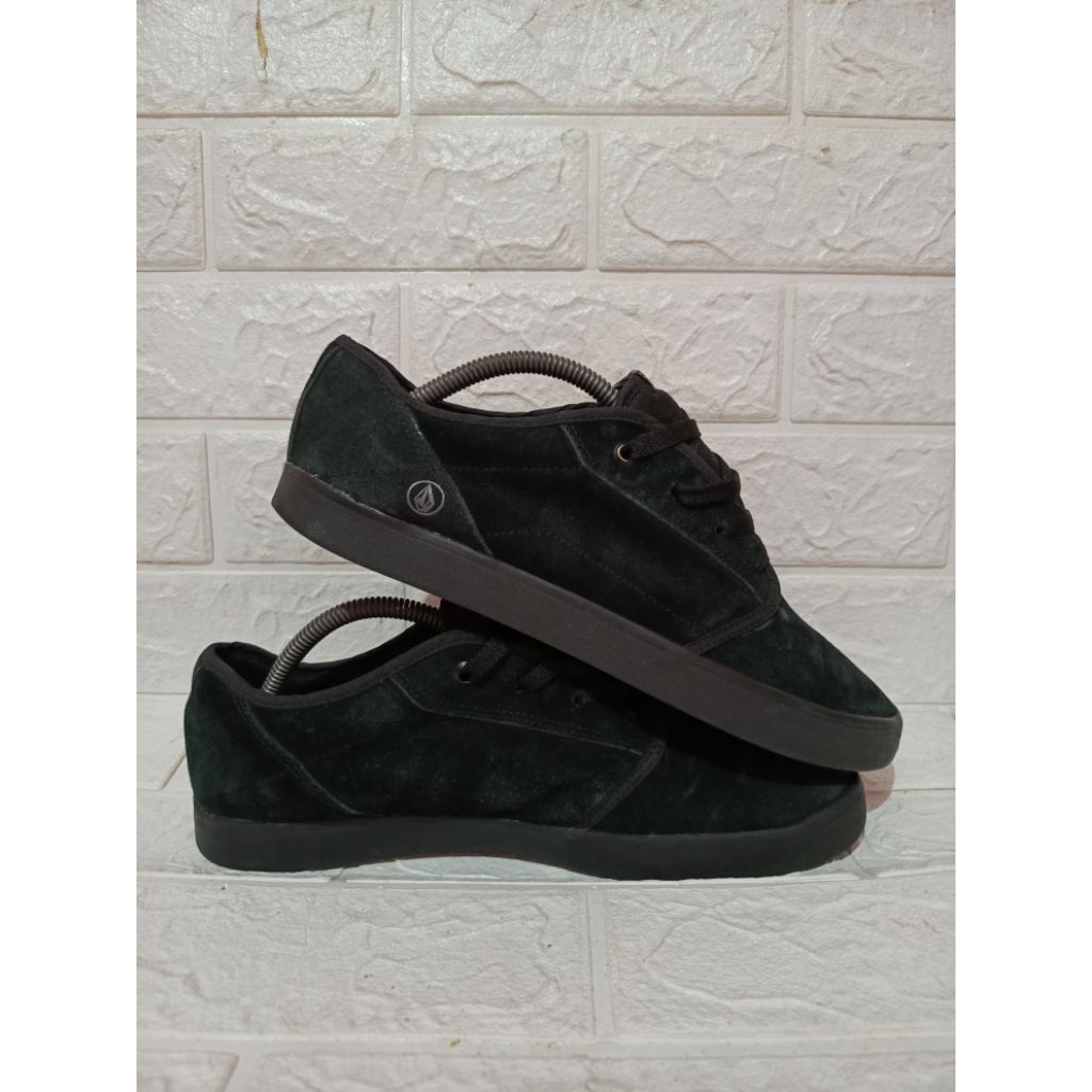 Sepatu Sneakers Volcom Grmm 2 Fullblack size - 42 fit to 42,5