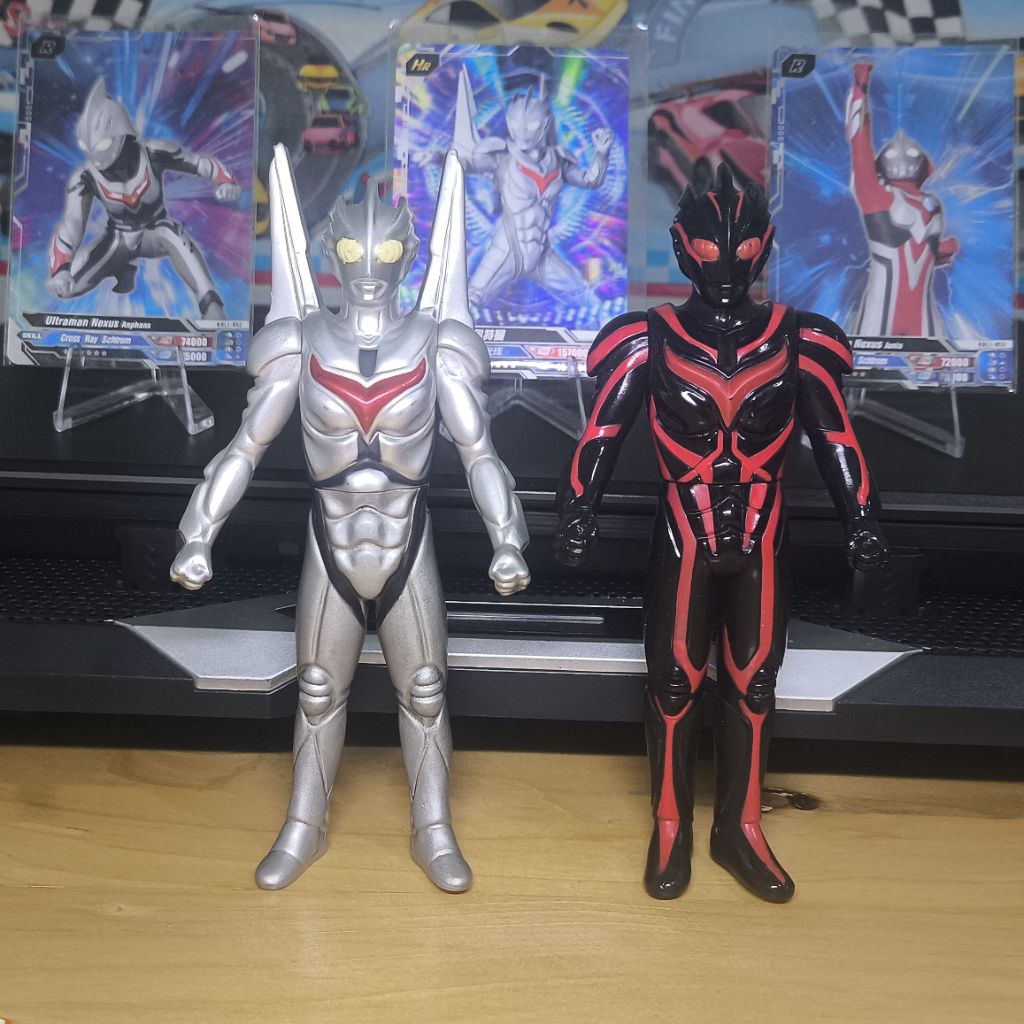 SET Ultraman Noa & Dark Zagi