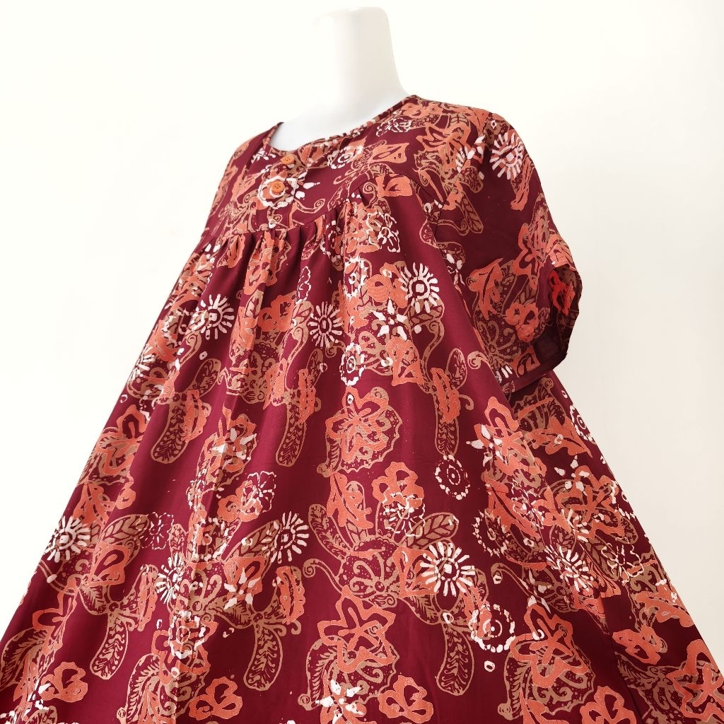 Batik Lucyana | Daster Jumbo Kancing Hias
