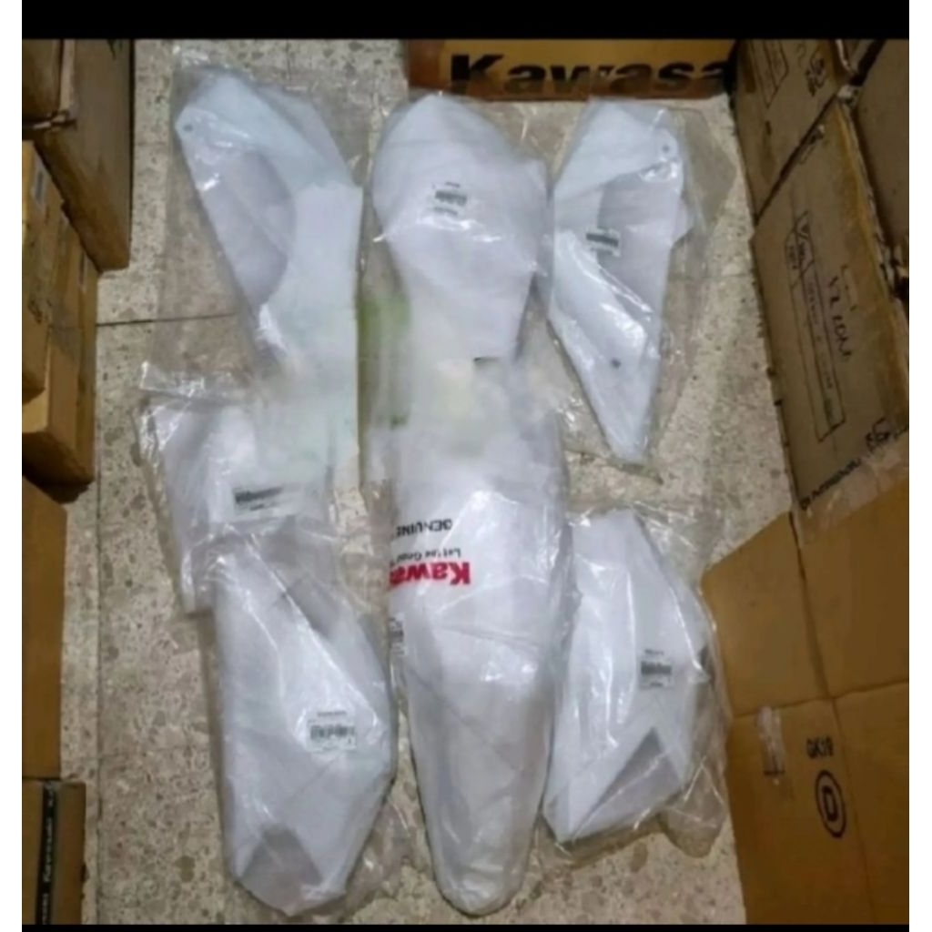body fullset bodi set full body KLX 140 klx140 original kawasaki