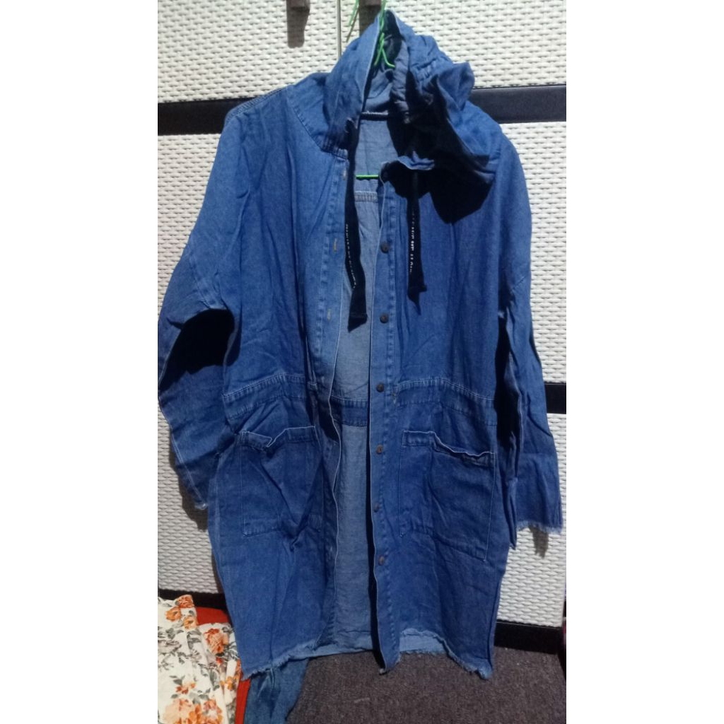 Outer Denim / Luaran Denim