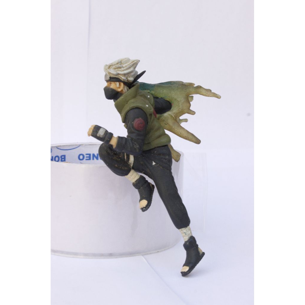 Figure Kakashi Hatake Naruto Shippuden Running Pose Loose Bekas Tanpa Stand
