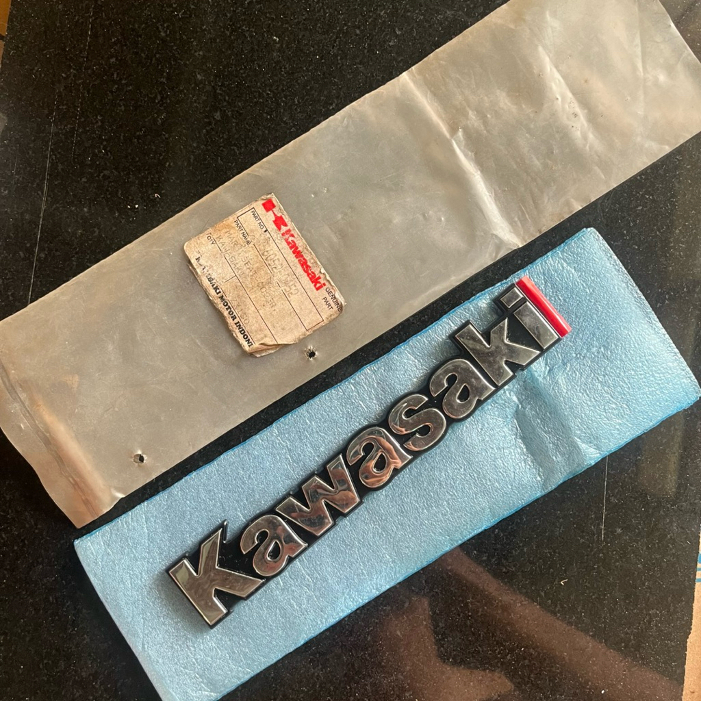 emblem logo Kawasaki Zx 130 Zx130 Original Nos