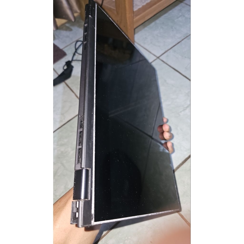 Laptop LENOVO ideaPad C340-14WW (Layar sentuh)