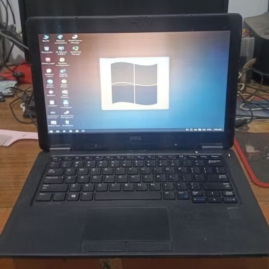 Murah Aja Laptop Slim Dell Core i5 gen5