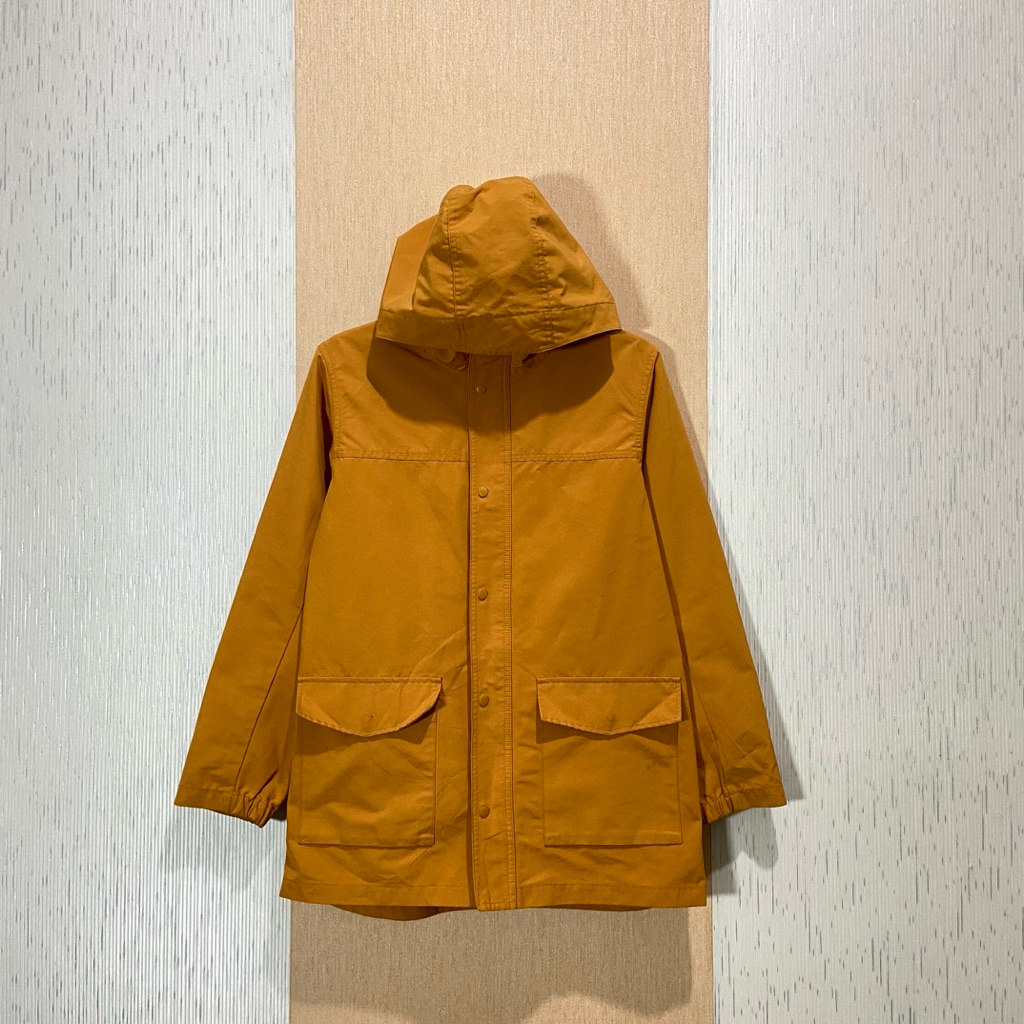UNIQLO Mountain Parka Jacket / Jacket Pria & Wanita / Size M