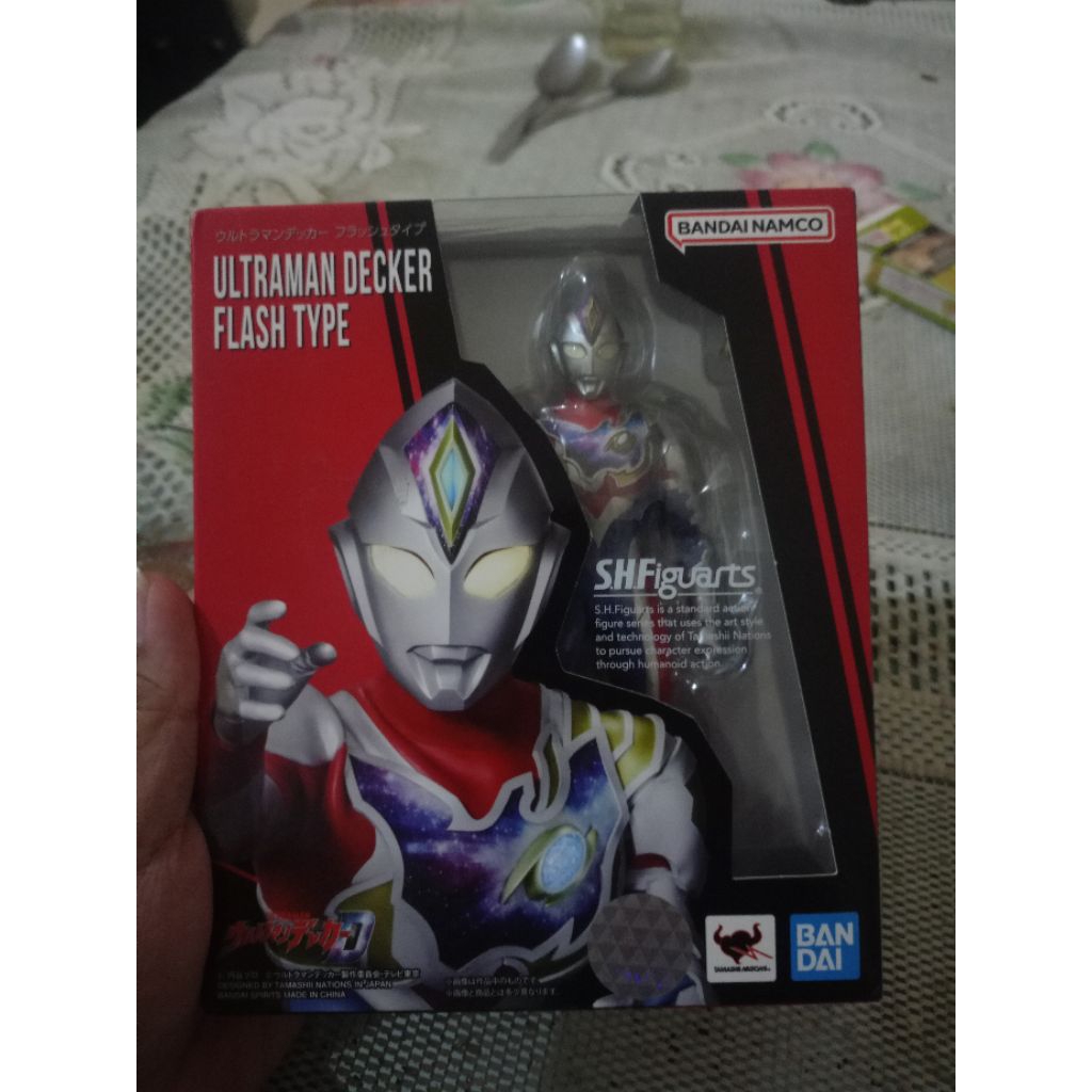Shf Ultraman Decker