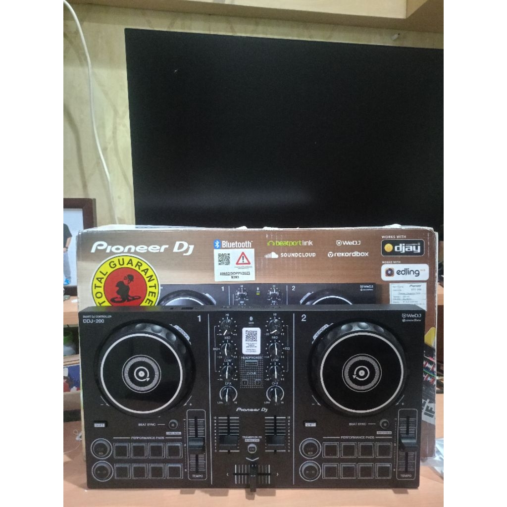 Controller DJ Pioneer DDJ 200