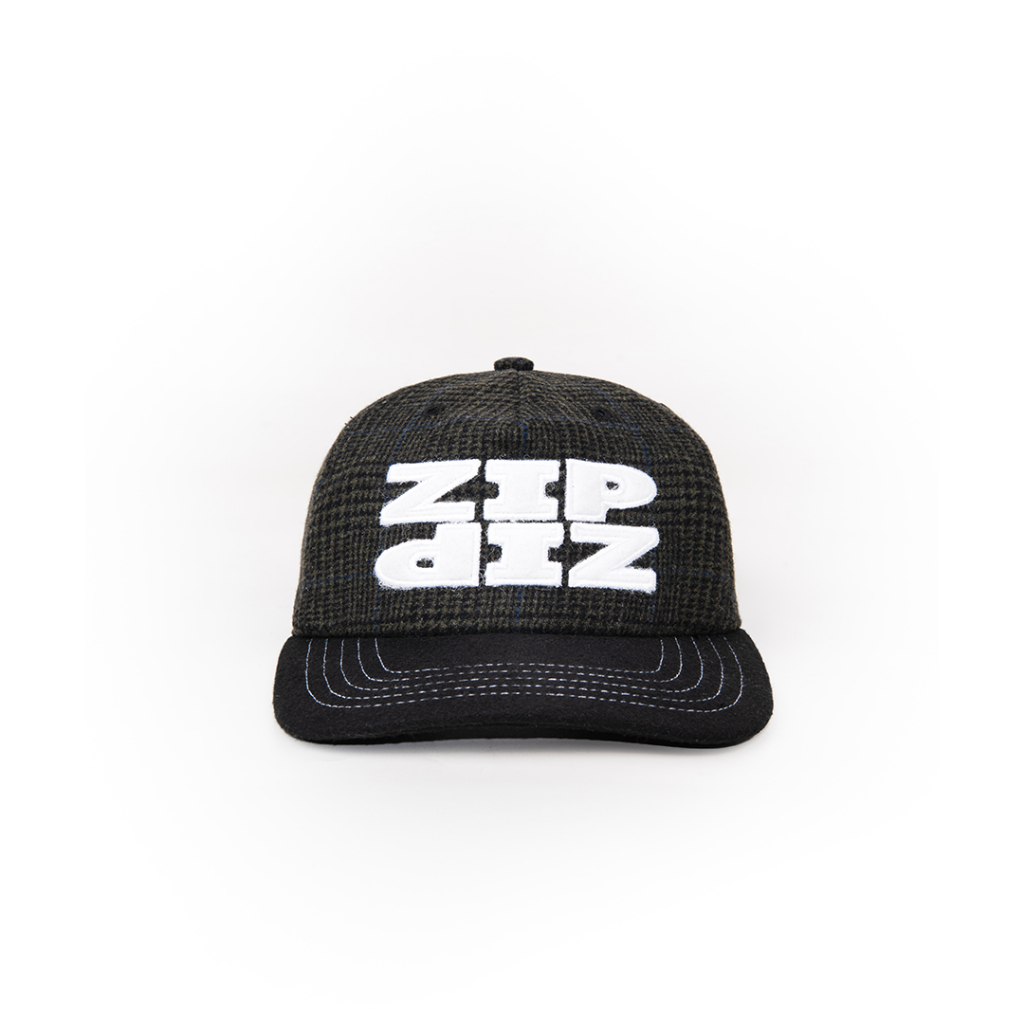 Zip zip Echo Chamber caps dark green wool