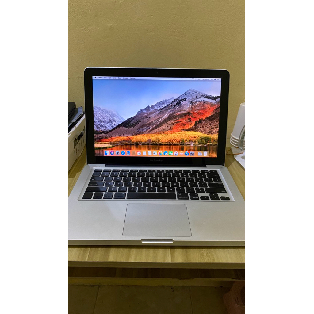 Macbook Pro 2011 16/265gb