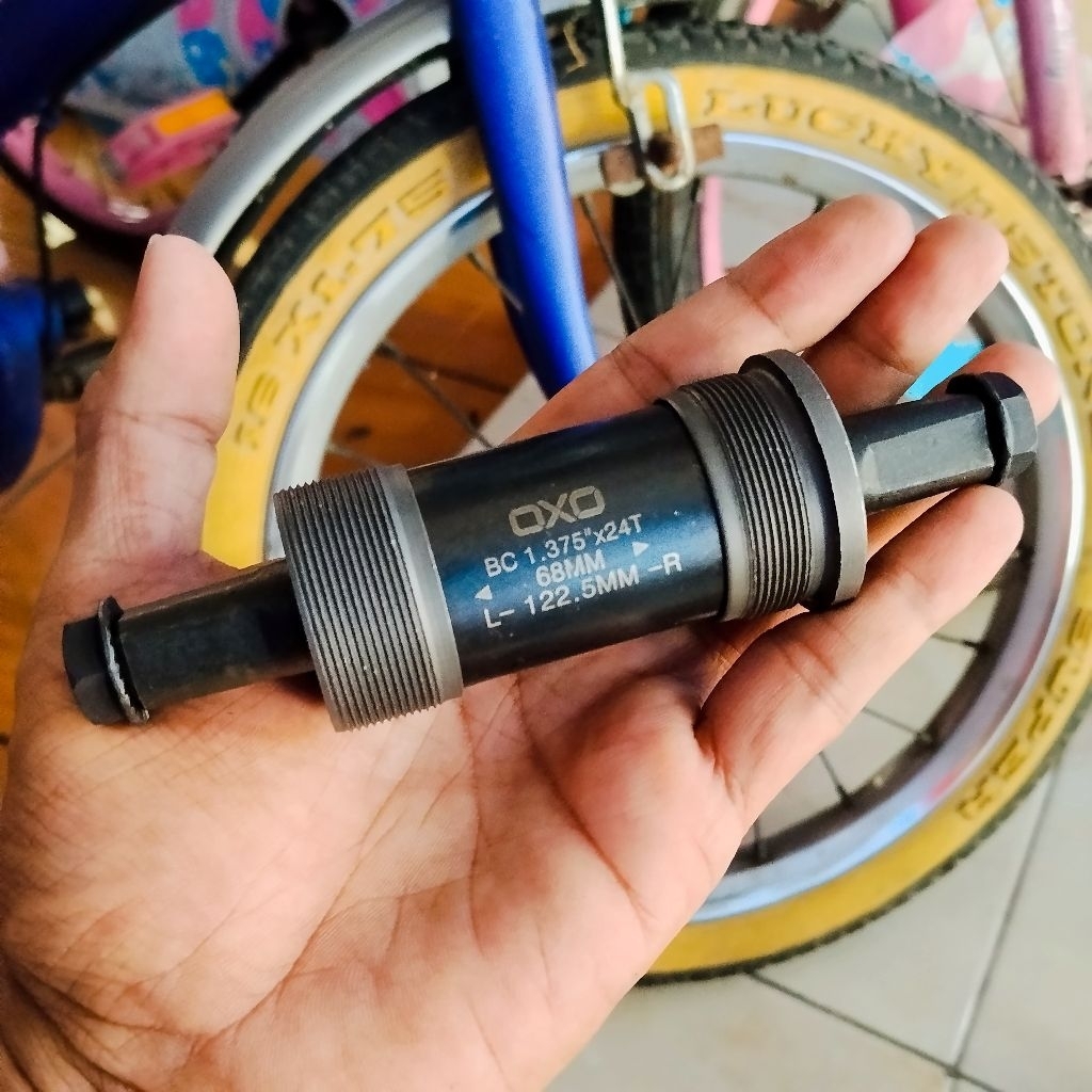 Bottom braket Oxo 122,5mm cocok untuk spd mtb/bmx.