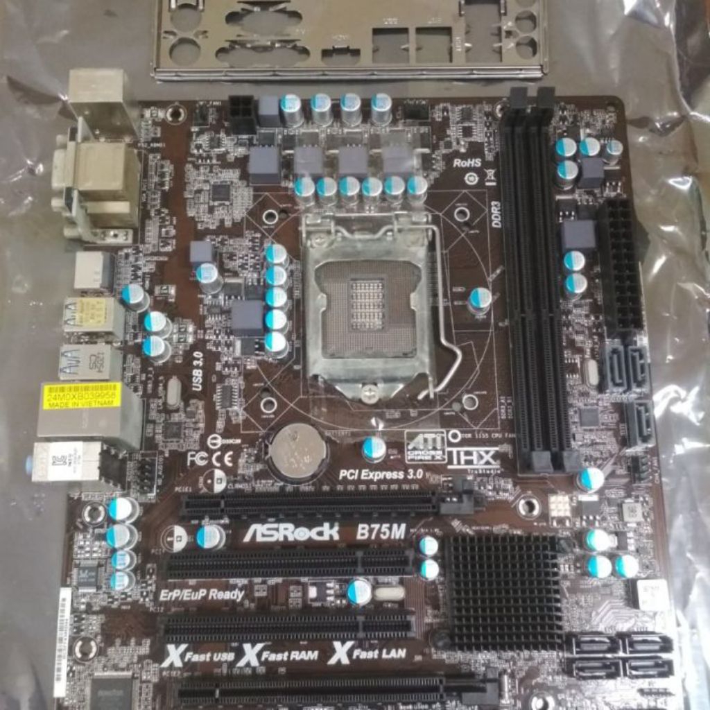 WTS Paketan Motherboard Asrock B75M + Processor Intel Core I7 3770 Kondisi Bekas/Second.