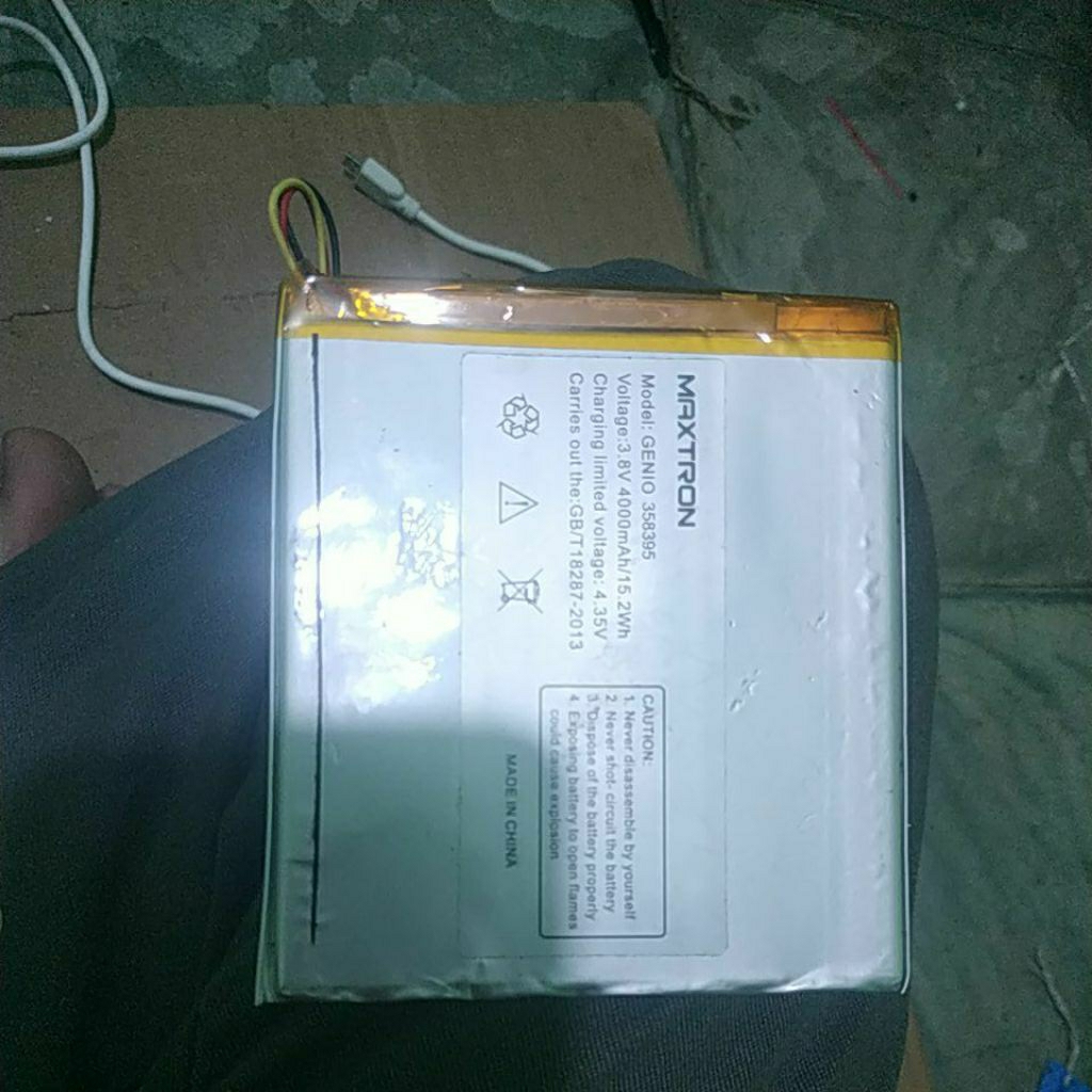 BATERAI BEKAS MAXTRON GENIO 358395