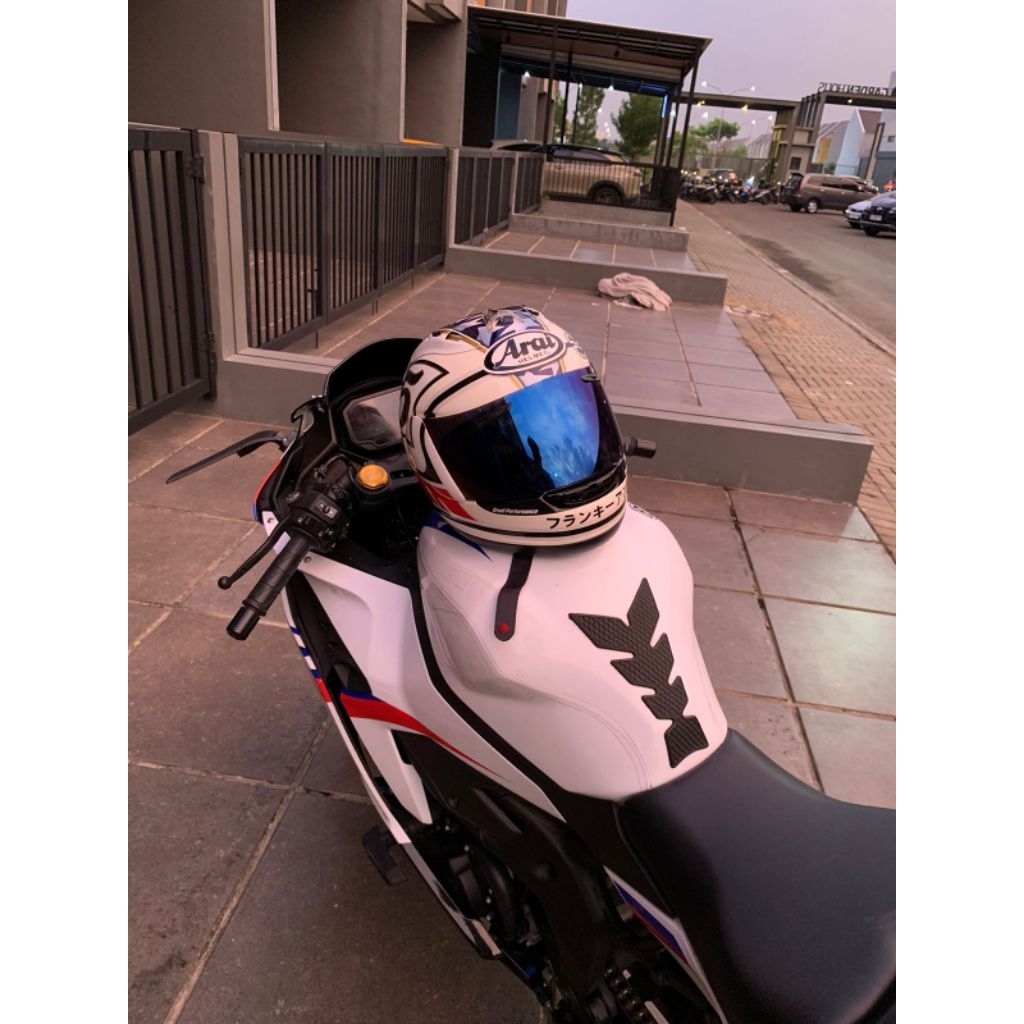 preloved ARAI rx7 rr5 edward legend white