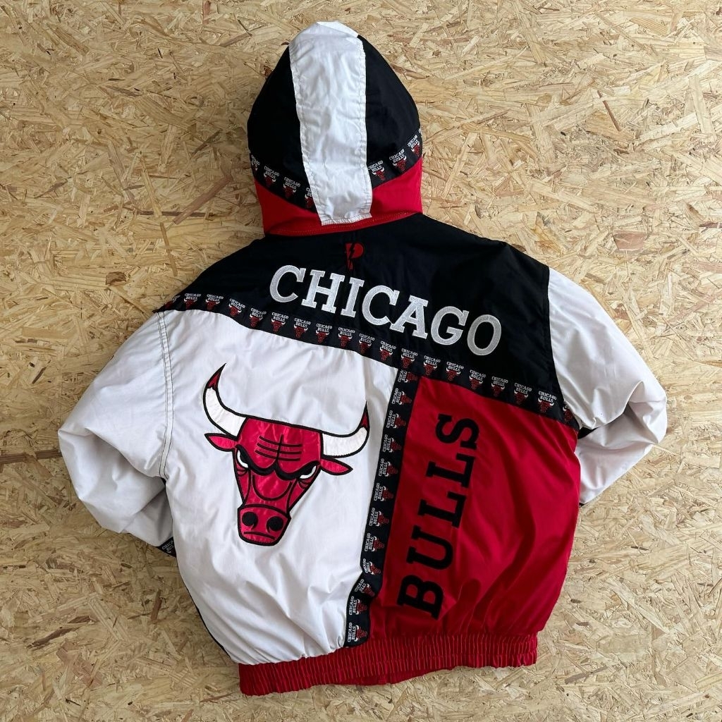 Chicago Bulls Pro Player Windbreaker Jacket Vintage 90s Big Logo Tree Tone Color Block Size L Golden