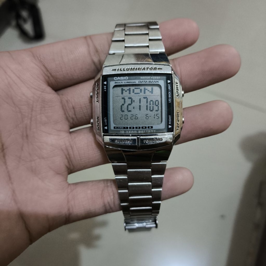 Jam Vintage Casio Data Bank model DB-360-1A Original