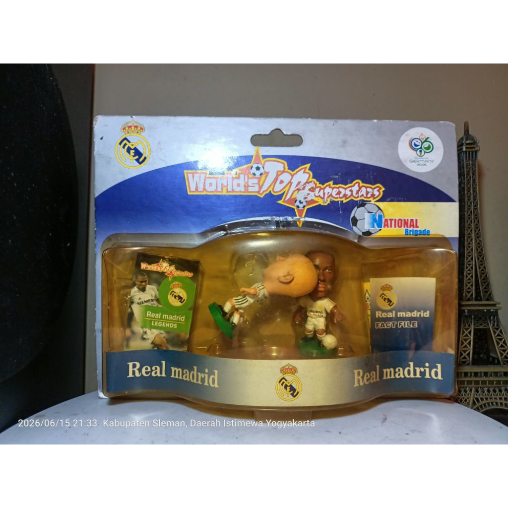 action figure pemain bola robinho dan r.carlos national brigade World's top superstars realbmadrid f