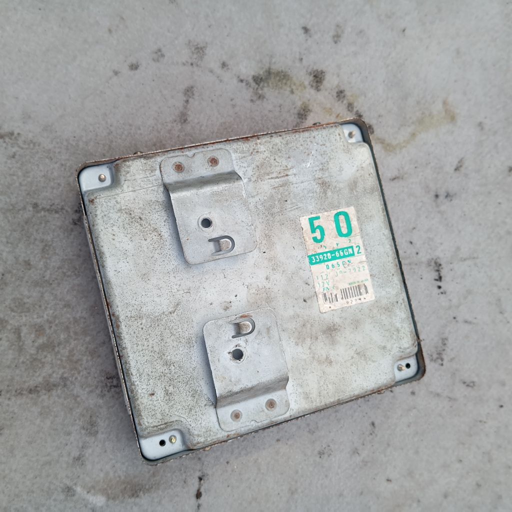 Ecu suzuki baleno 2001