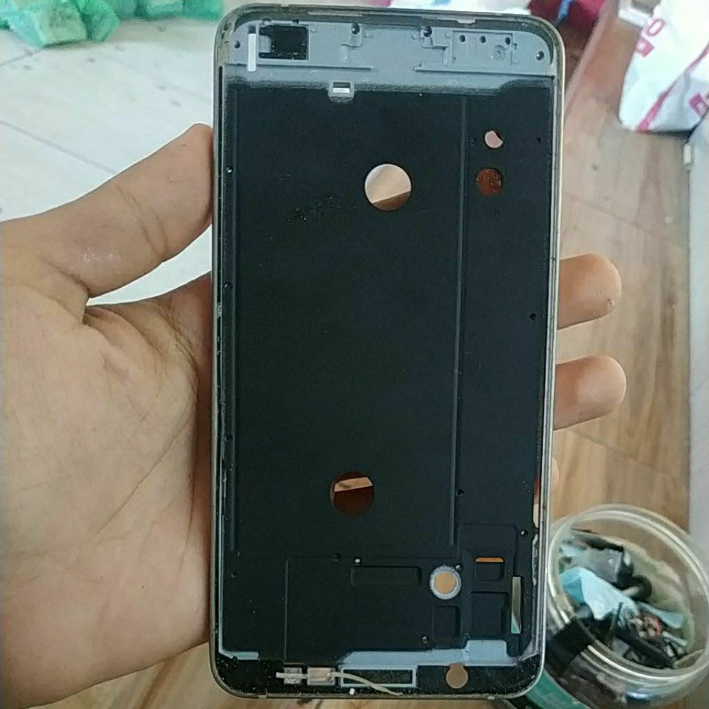 frame bekas Samsung galaxy j7 2016 tanpa tombol fisik sesuai gambar