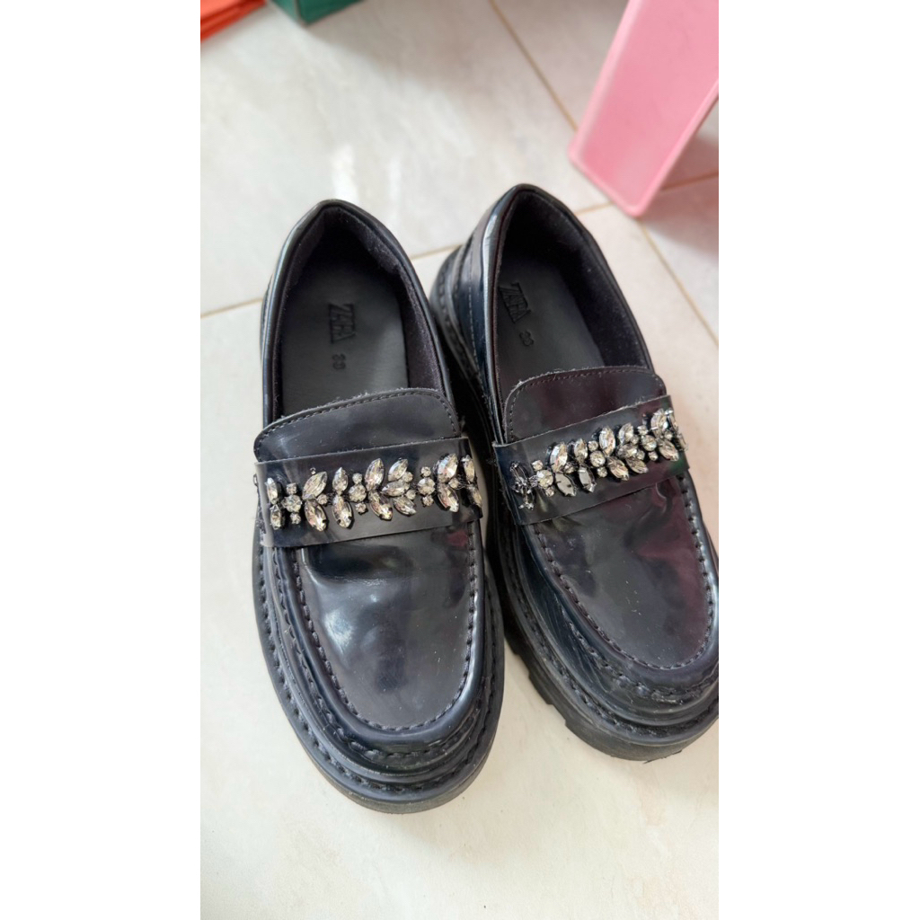 sepatu zara anak
