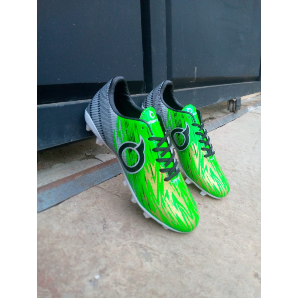 spatu bola ortusight anak anak