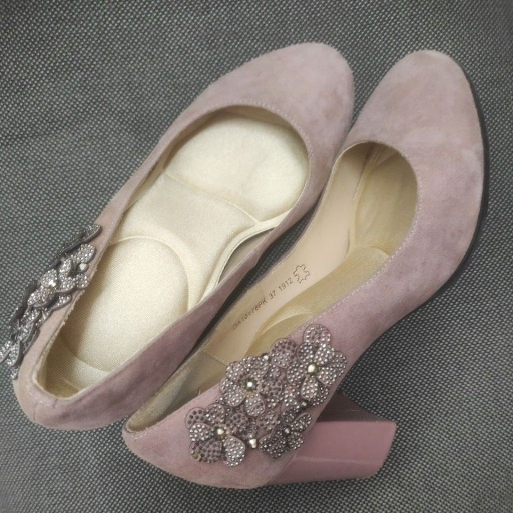 sepatu wanita high heels obermain