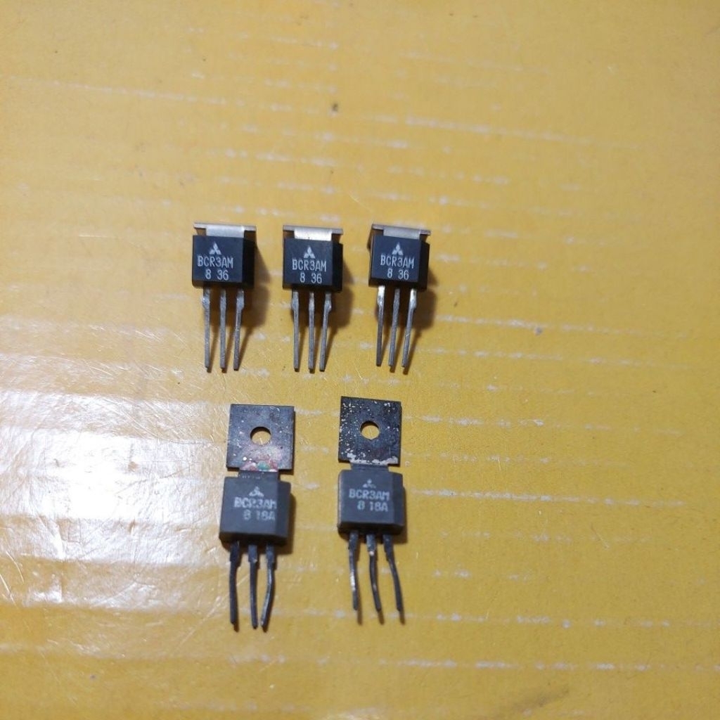 BCR 3 AM - SCR - TRIAC  ASLI ORIGINAL