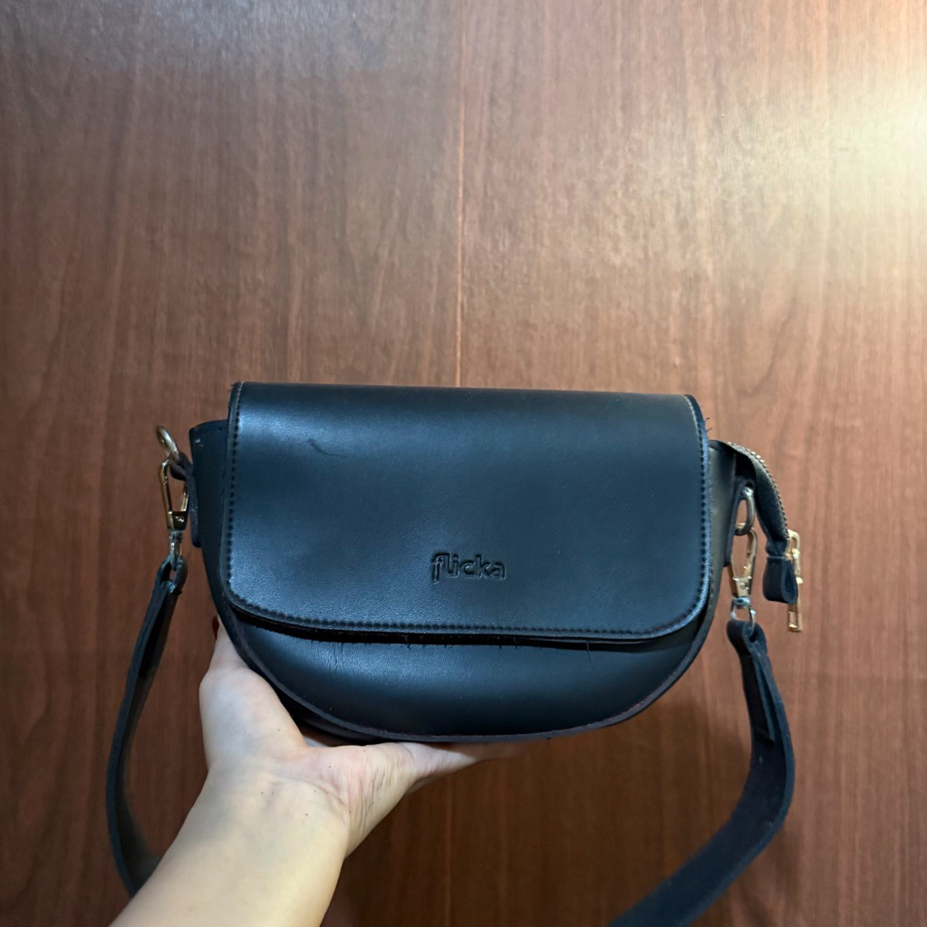 [PRELOVED) FLICKA BAG - BLACK