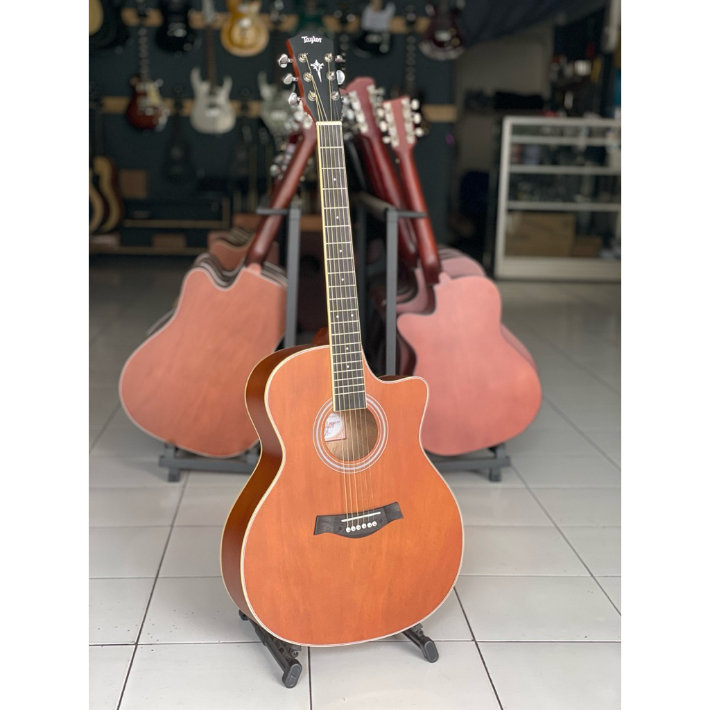 Gitar Akustik Elektrik Taylor natural best quality