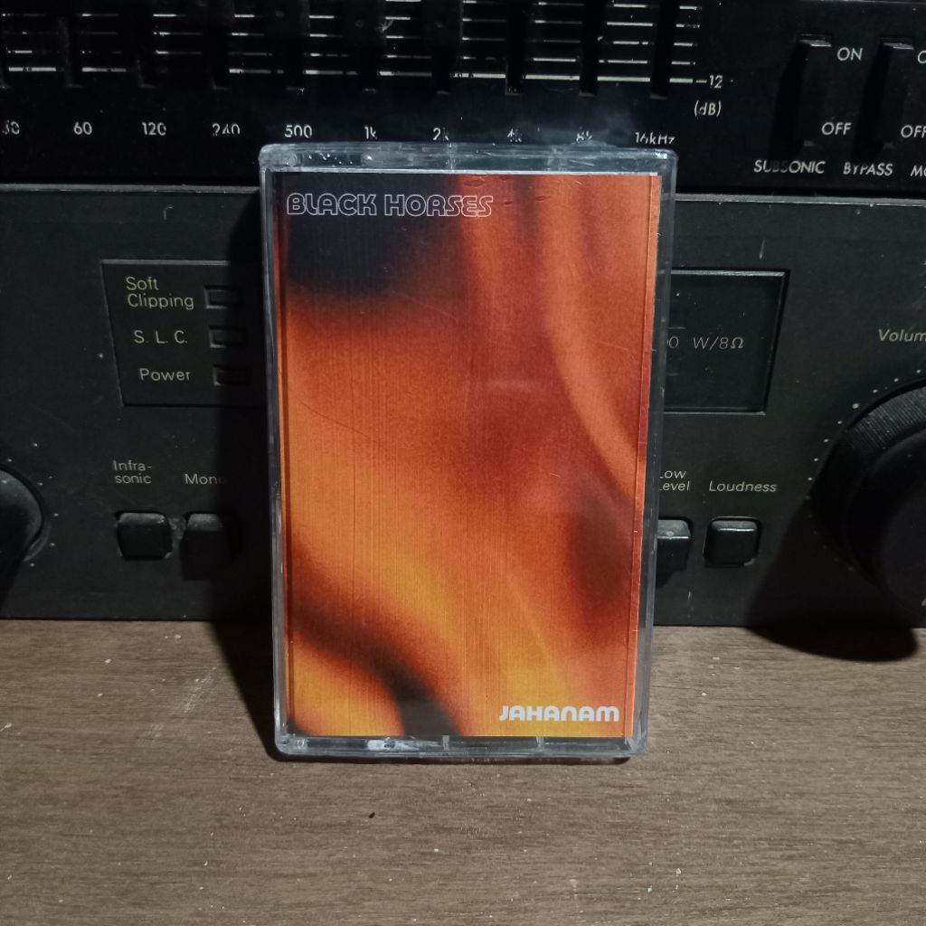 Kaset Original Black Horses - Jahanam