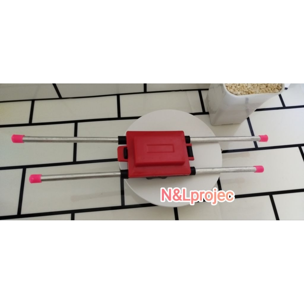 Antena HD Driver antena uhf super peka untuk tv digital,sudah dilengkapi dengan balun