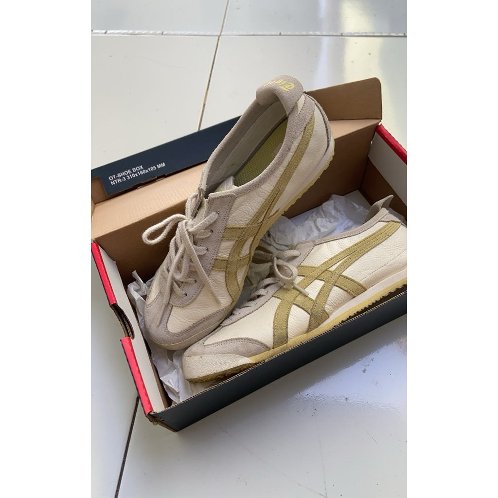 ONITSUKA TIGER MEXICO 66 VIN