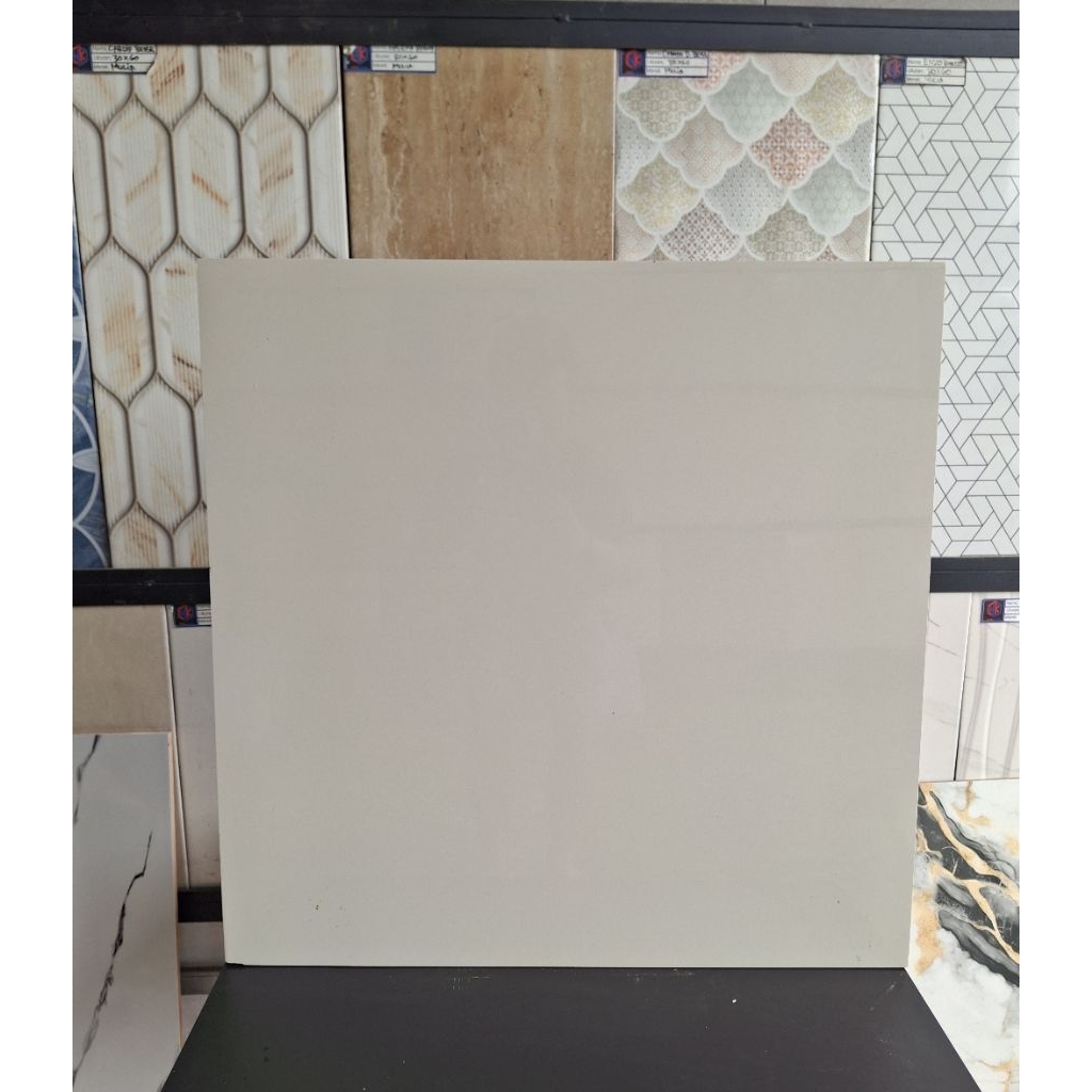 Granit Lantai 60x60 ECLIPSE Crem || Crem Polos