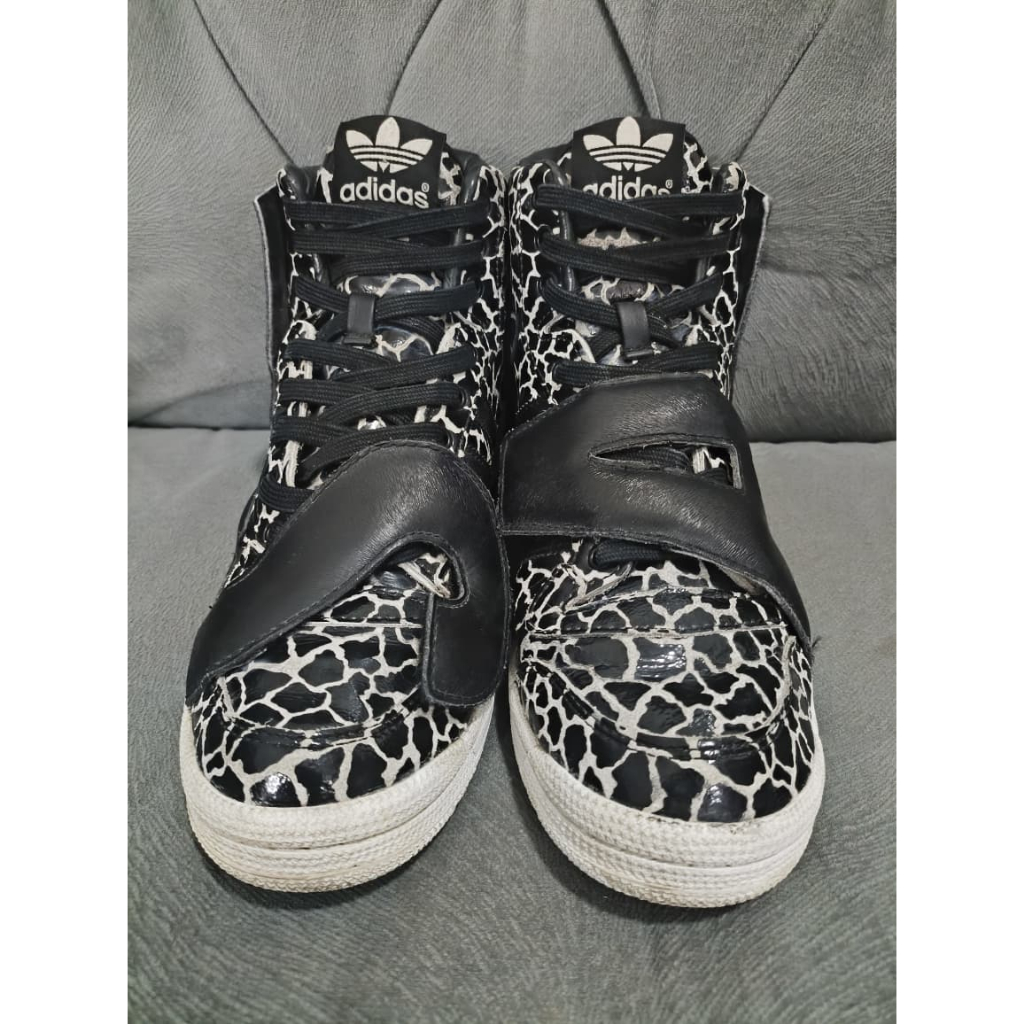 Adidas Original x Jeremy Scott Letters Giraffe