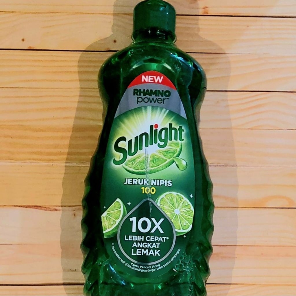 Sunlight Jeruk Nipis 100 Botol 675grm