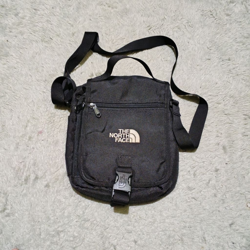 Tas Selempang Outdoor TNF limited