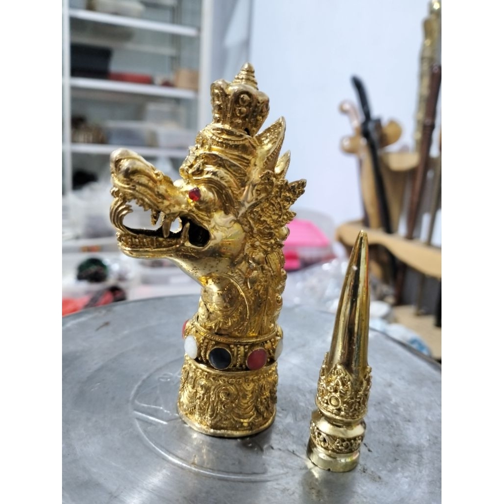ornamen tongkat komando ukir naga Bali