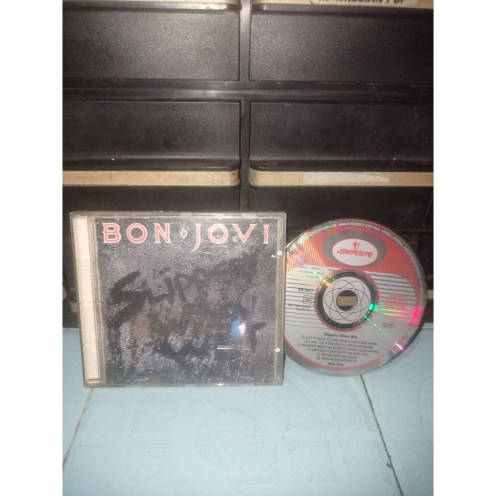 Kaset CD Bon Jovi - Slippery When Wet
