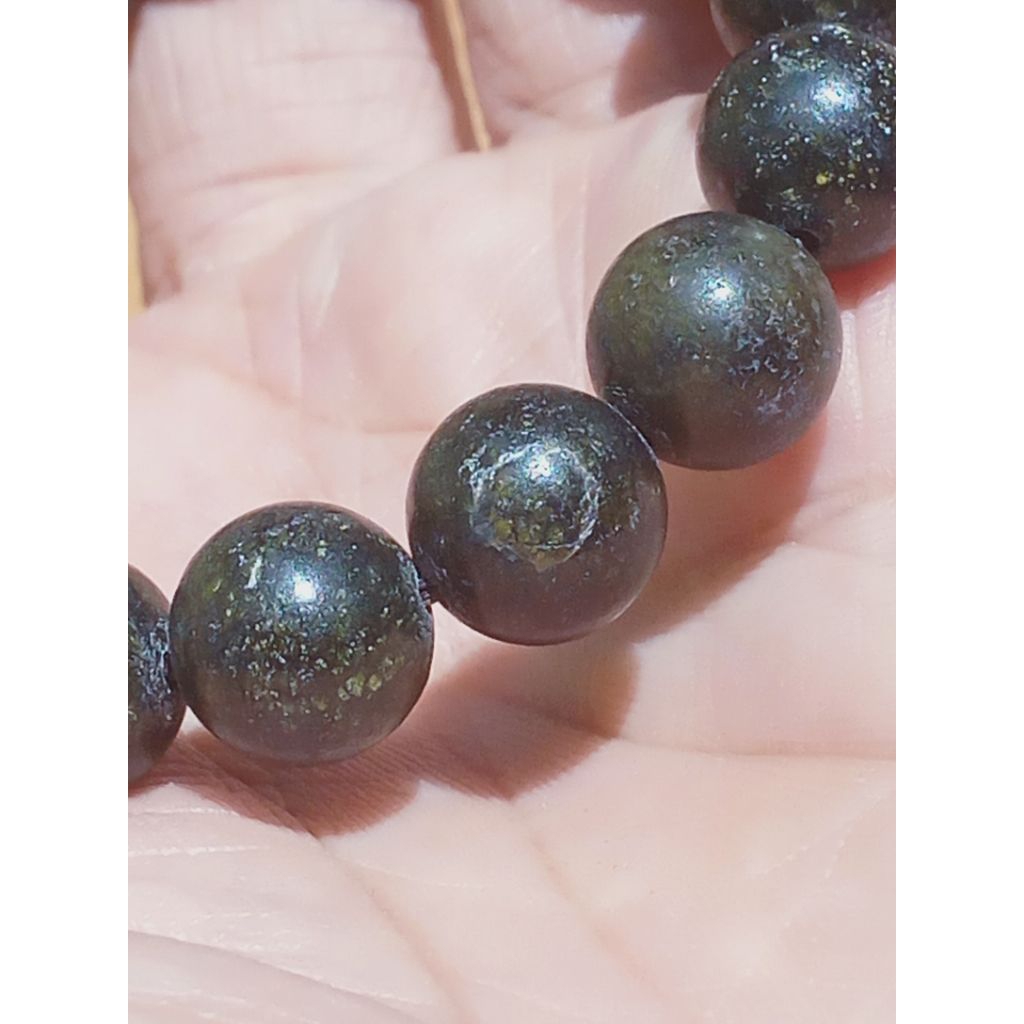 Gelang Batu Black Jade Mata Dewa Nempel Magnet